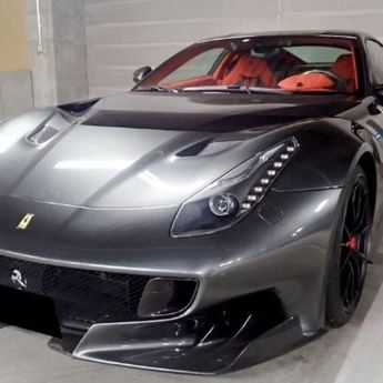 Ferrari Sitaan Wajib Pajak Dilelang, Laku Rp17,4 Miliar 