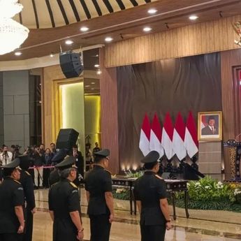 Supratman Andi Agtas Lantik 15 Pejabat Eselon I di Kemenkum