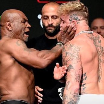 Mike Tyson Tampar Jake Paul Jelang Duel Kontroversial di Texas