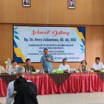 Kemenkop Rencanakan Pendirian Pabrik Susu Melibatkan Koperasi