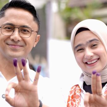 Potret Hengky Kurniawan dan Istri Nyoblos di Bandung Barat