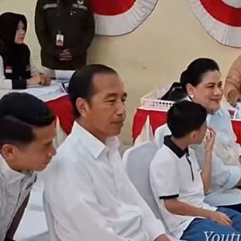 Jokowi dan Iriana Nyoblos di TPS 12 Solo Ditemani Jan Ethes