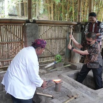 Fadli Zon Resmikan Museum Kujang Pusaka untuk Lestarikan Warisan Sunda