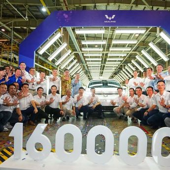 Wuling Capai Produksi 160.000 Unit dan Ekspor Perdana Cloud EV ke ASEAN