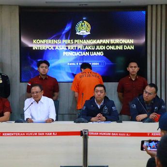 Buronan Interpol China Anggota Sindikat Judi Online Diserahkan ke Interpol Pasca Diringkus Petugas Imigrasi Batam