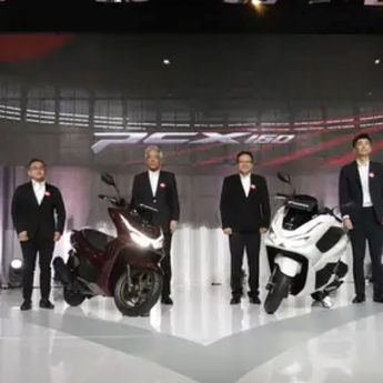 New Honda PCX160 Tampil Makin Mewah, Dibanderol Mulai Rp33,750 Juta