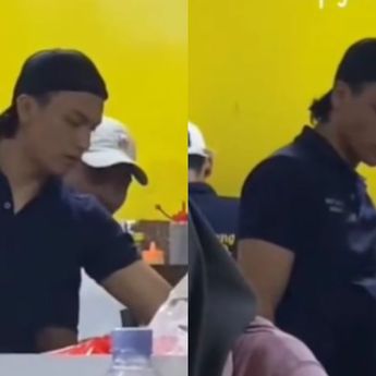 Viral Abang Penjual Nasi Goreng Mirip Jefri Nichol