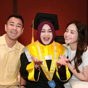 Raffi Ahmad dan Nagita Slavina Rayakan Kelulusan Mbak Lala di Bali