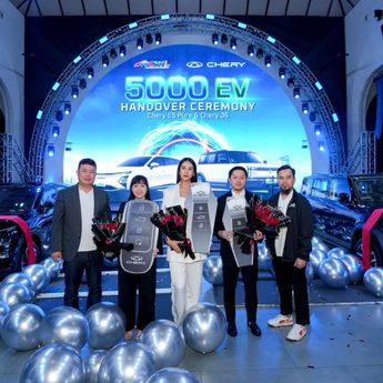 Chery Rayakan Penyerahan 5.000 Kendaraan Listrik di Indonesia