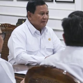 Prabowo Pimpin Rapat Terbatas Bahas Ketahanan Pangan di Istana