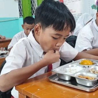 Pemerintah Mulai Laksanakan Program Makan Bergizi Gratis Secara Bertahap