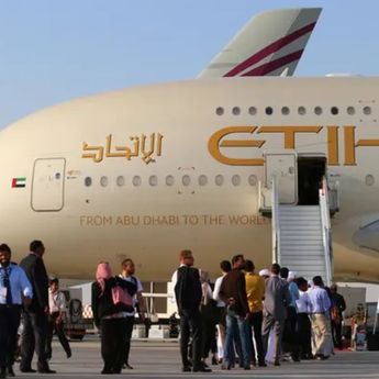 Hampir Saja! Pesawat Etihad Airways Gagal Lepas Landas Gegara Masalah Roda