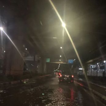 Jakarta Barat Dikepung Banjir Gegara Hujan Deras, Ini Daftar Lokasinya