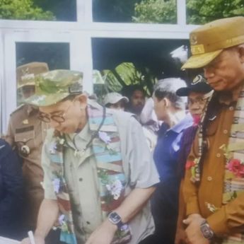 Fadli Zon Resmikan Leang-Leang Archaeological Park dan Pusat Informasi di Maros