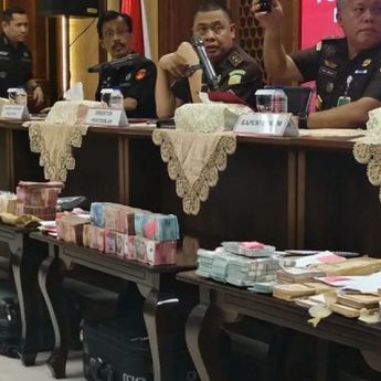 Kejagung Usut Asal-usul Uang Rp21 M yang Disita dari Eks Ketua PN Surabaya