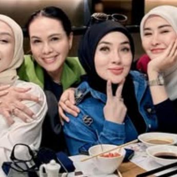 Fitri Salhuteru Bersatu dengan 'Korban' Nikita Mirzani