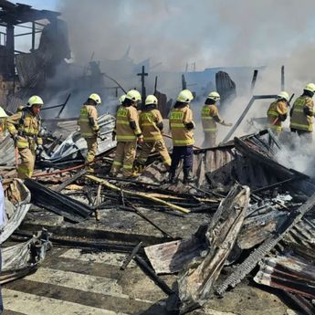 Kebakaran Hebat di Kemayoran, 30 Rumah Ludes Dilalap Api