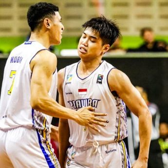 Prawira Bandung Taklukkan Pacific Caesar Surabaya dengan Skor Tipis 82-81