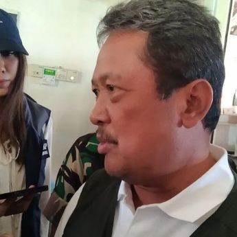 Menteri KKP Ungkap Ada Nelayan yang Klaim Pasang Pagar Laut di Tangerang