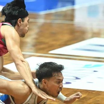 Pertandingan Bali United vs Prawira Bandung di IBL 2025 Dihentikan Akibat Lapangan Licin