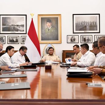 Presiden Prabowo dan Jajaran Bahas Kebijakan Strategis Devisa Hasil Ekspor