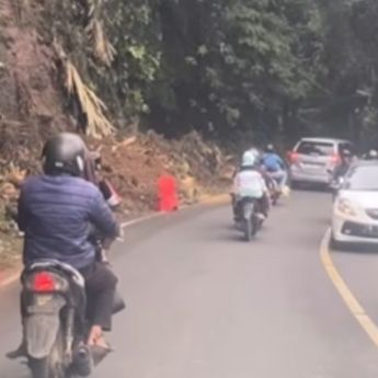 Kondisi Longsor Tebing Lembah Koi Cipanas, Kini Sudah Bisa Dilalui Kendaraan