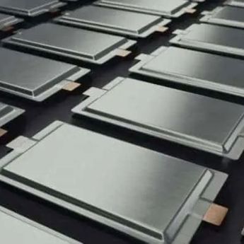 Baterai Solid State Aluminium Inovatif: Pertahankan Kapasitas 99% Setelah 10.000 Siklus Pengisian