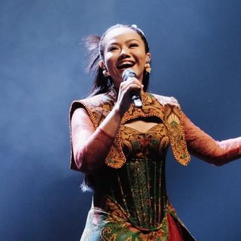 Antusias Berlatih Jelang Konser Tunggal, Yura Yunita Sempat Kesulitan Bernafas dan Bergerak