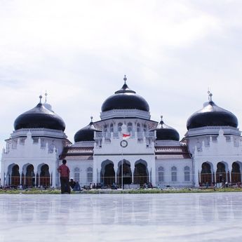 Pemprov Alokasikan Rp50 Miliar untuk Revitalisasi Masjid Raya Banda Aceh