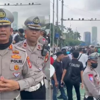 Demo di Depan Gedung DPR/MPR RI Bikin Macet Panjang