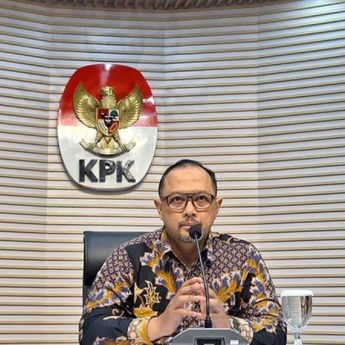 KPK Periksa PNS Setjen DPR Terkait Dugaann Korupsi Pengadaan Rumah Jabatan DPR