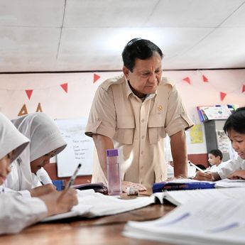 Prabowo Datangi SDN di Bogor, Tinjau Langsung Program MBG