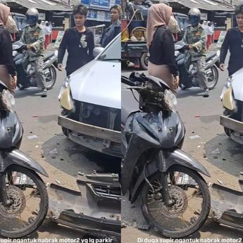 Mobil Hantam 2 Motor di Cibinong, Hancur Berantakan