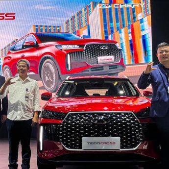 Chery TIGGO Cross Resmi Diluncurkan di IIMS 2025, Dibanderol Mulai Rp239,5 Juta