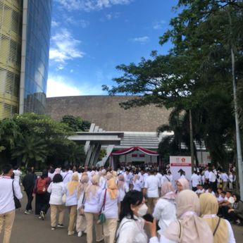 Tokoh Hingga Kader Mulai Berdatangan di Puncak Peryaaan HUT Partai Gerindra ke-17 di SICC Bogor