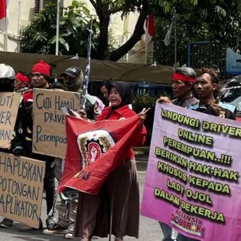 Demo di Kemnaker, Serikat Ojol Tuntut Hak THR hingga Jaminan Kesejahteraan