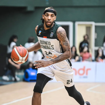 Michael Qualls Puncaki Daftar Pencetak Poin Terbanyak IBL 2025