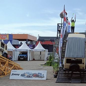 Rasakan Sensasi Petualangan Adrenalin di Jimny Adventure Experience di IIMS 2025