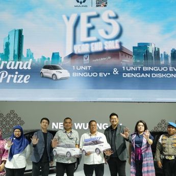 Wuling Umumkan Pemenang Grand Prize Year End Sale Secara Langsung di IIMS 2025