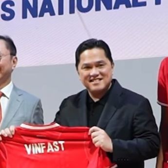 Erick Thohir Beli Mobil Listrik VF3 sebagai Apresiasi atas Dukungan VinFast kepada Timnas Indonesia