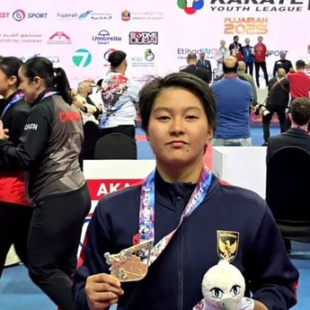 Zaskia Putri Harumkan Nama Indonesia, Raih Juara Dunia Karate di UEA