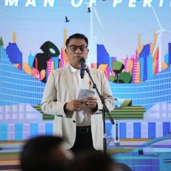 Peran Pemerintah dalam Mendorong Adopsi Kendaraan Listrik Berkelanjutan melalui PEVS 2025