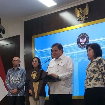 Prabowo Minta Perizinan Sektor Tekstil Dimudahkan untuk Investor