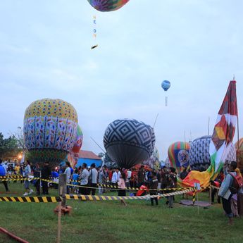 Ada 19 Laporan, Kemenhub Wanti-wanti Masyarakat Tak Sembarangan Terbangkan Balon Udara