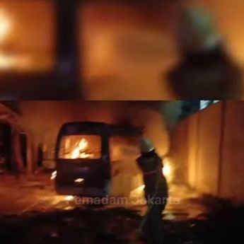 Ngeri! Sebuah Mobil Terbakar di Cakung