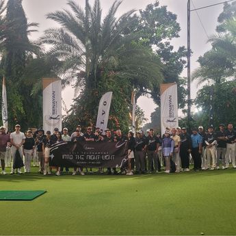 Senayan Golf Club Perkenalkan Lampu Baru Lewat Turnamen Malam: Into The Nightlight