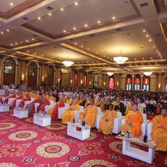 Sangha Mahayana Indonesia dan MAHASI Serukan Perdamaian Dunia