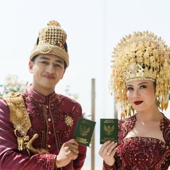 Pesinetron Harris Vriza dan Haviza Devi Anjani Resmi Menikah