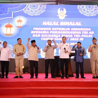 Momen Prabowo Kompak Nyanyi “Hymne Taruna” di Acara Halal Bihalal bersama Purnawirawan TNI