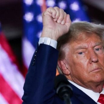 Tarif Trump Diprediksi Pangkas Produksi Mobil Global 1,5 Juta Unit